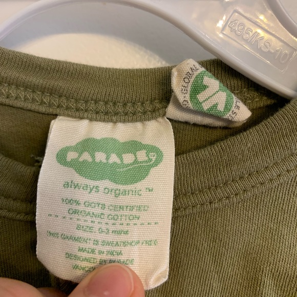 Olive Parade Organics 0-3 month Onsie - Picture 5 of 5